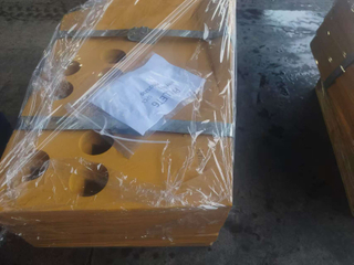 Liebherr PR776 Hidrostatik Dozer End bit LH 10311471
